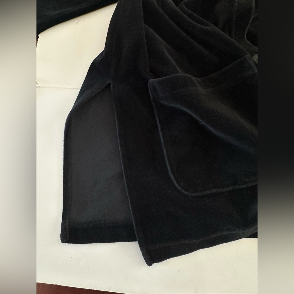 Liz & Co. Vintage Black Button Front Velvet Cardigan with Pockets size Small - Picture 10 of 10